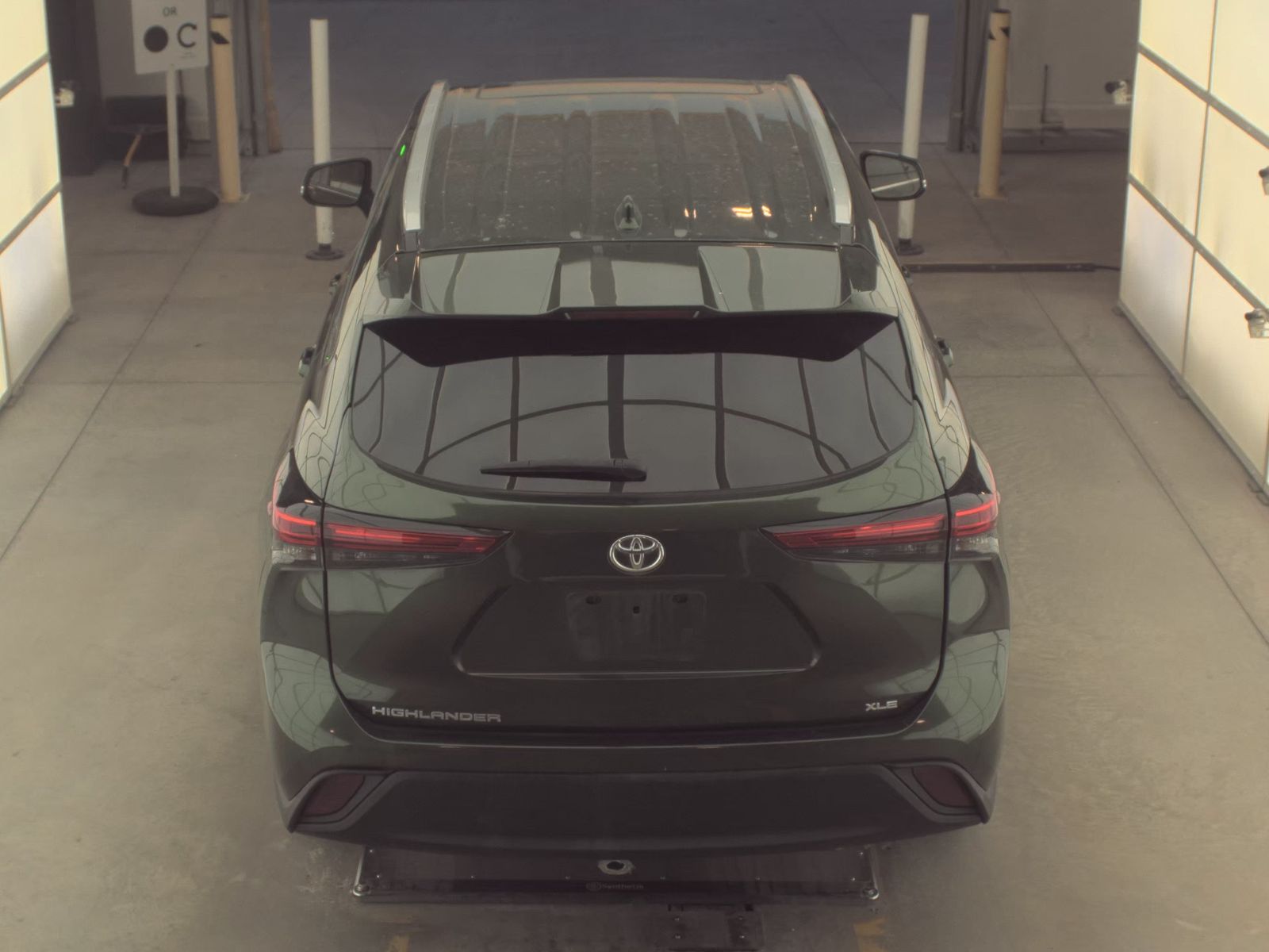 2023 Toyota Highlander XLE FWD