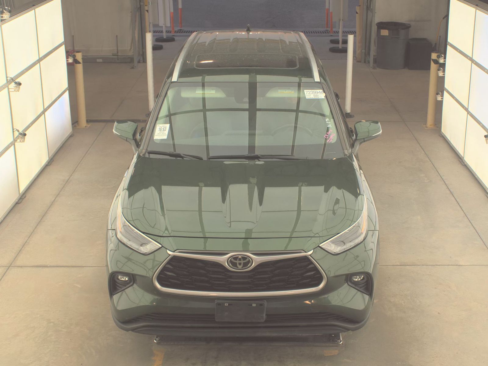 2023 Toyota Highlander XLE FWD