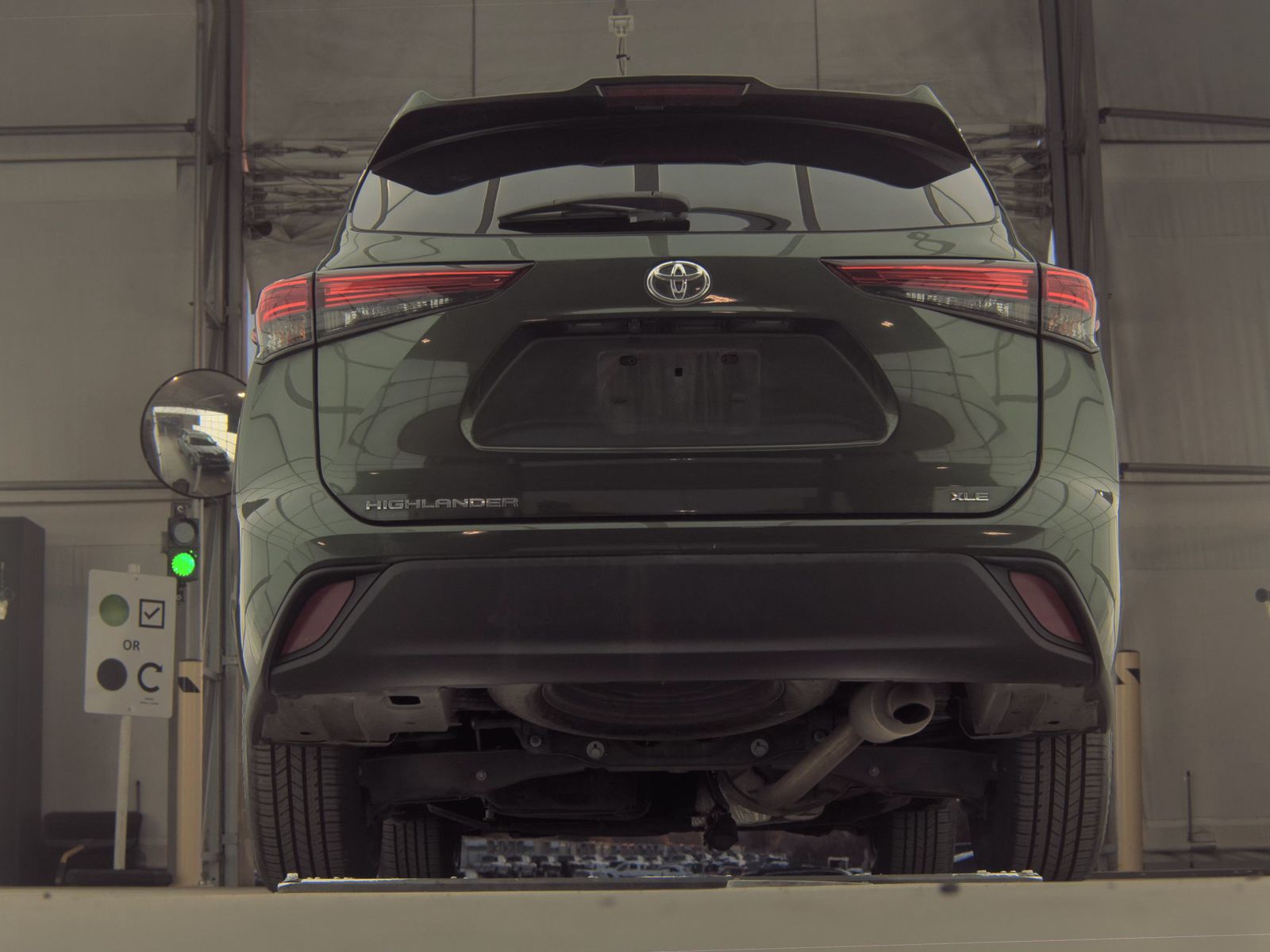 2023 Toyota Highlander XLE FWD