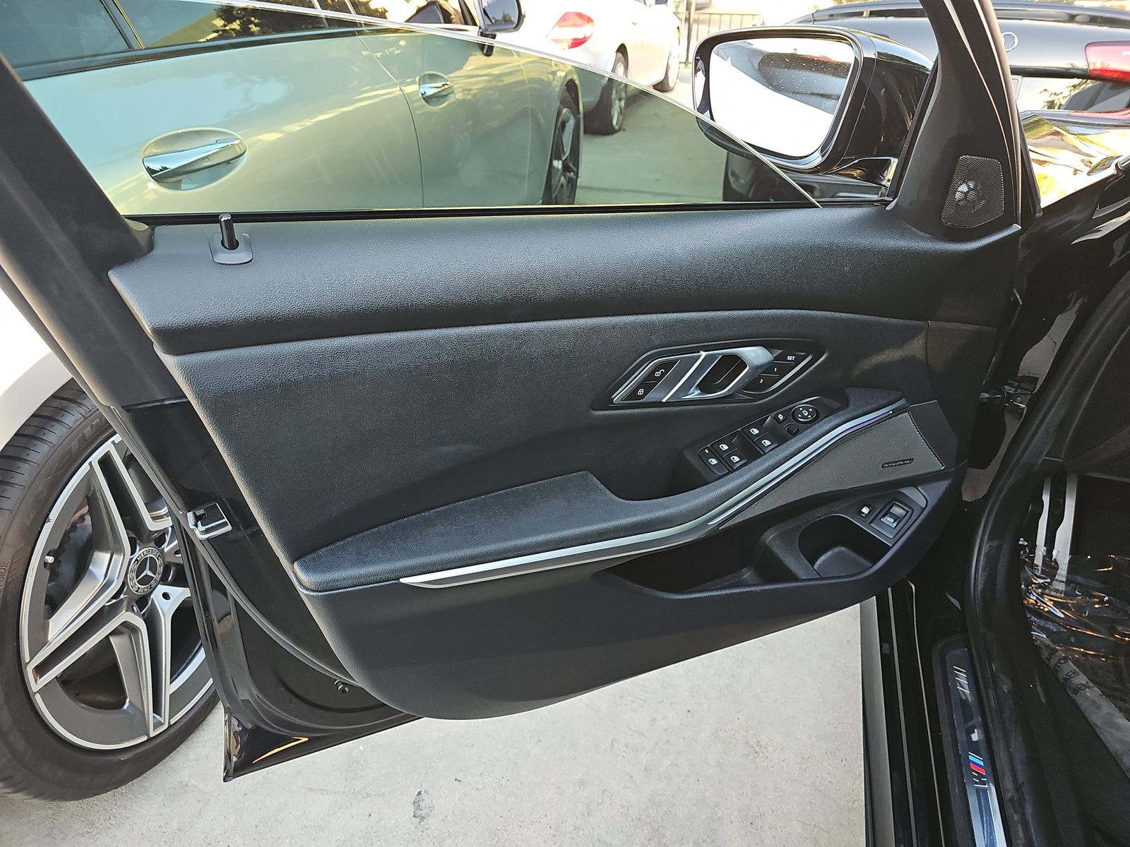 2021 BMW 3 Series 330e RWD