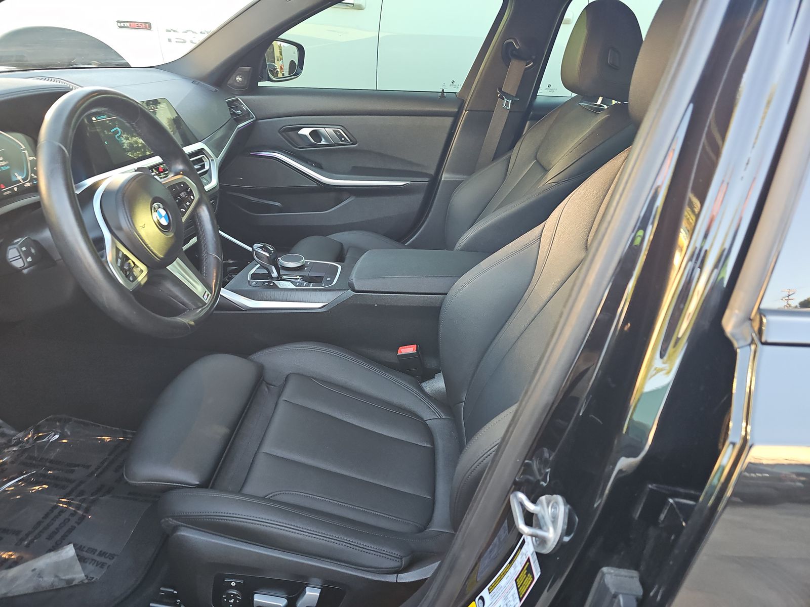 2021 BMW 3 Series 330e RWD