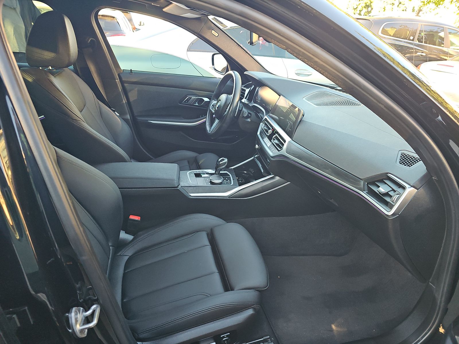 2021 BMW 3 Series 330e RWD