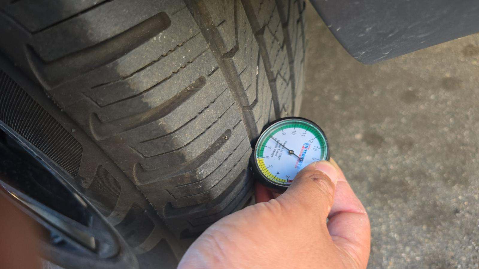 2017 Land Rover Discovery HSE Luxury AWD