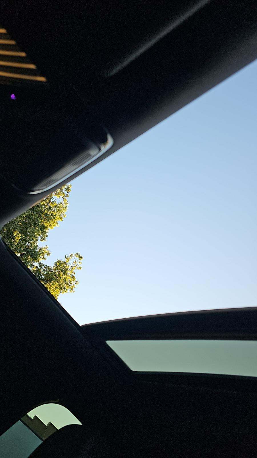 2021 BMW 3 Series 330e RWD