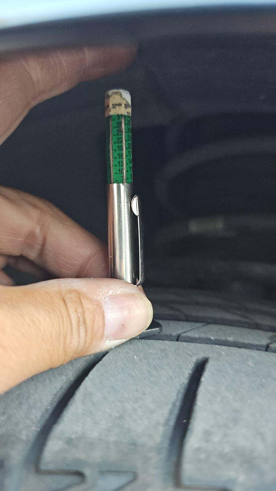 2021 BMW 3 Series 330e RWD