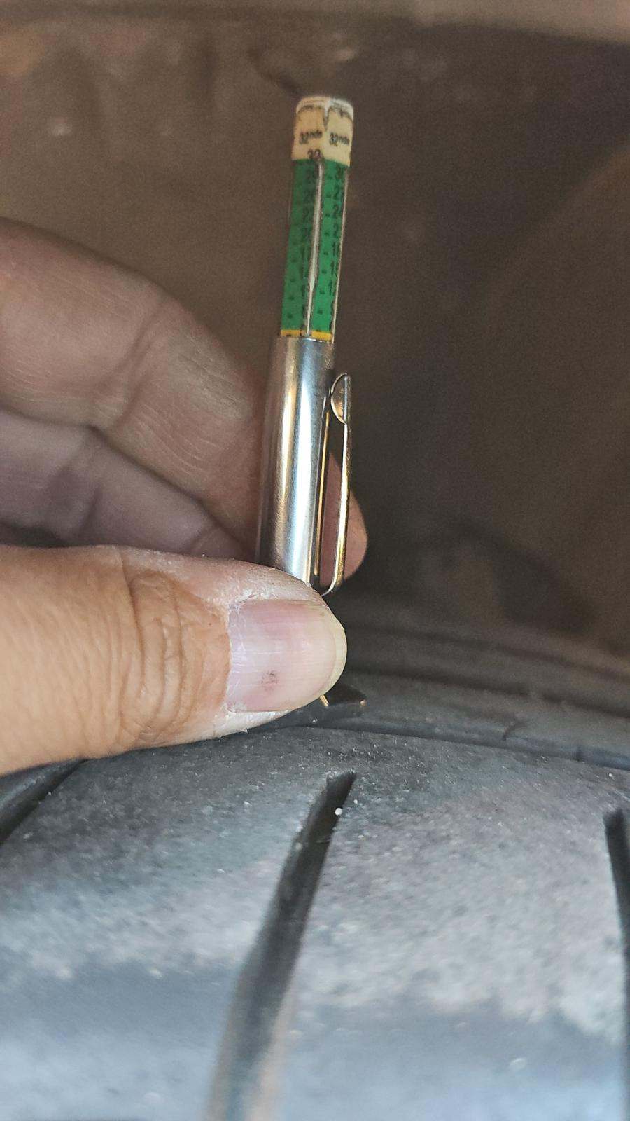 2021 BMW 3 Series 330e RWD