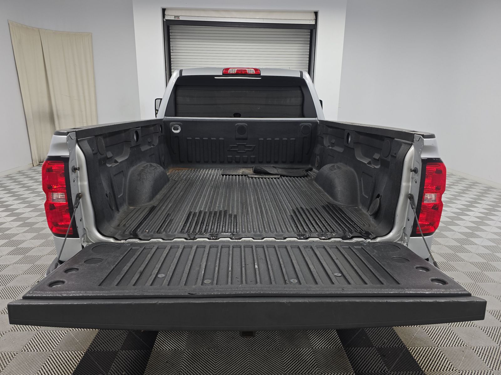 2017 Chevrolet Silverado 1500 LT RWD