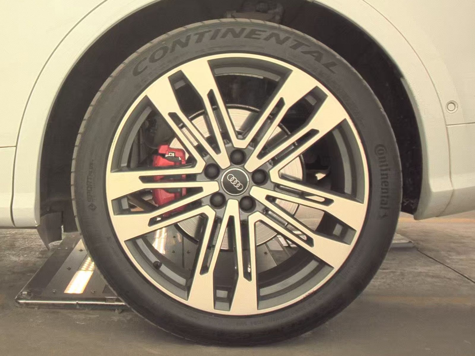 2020 Audi SQ5 Prestige AWD