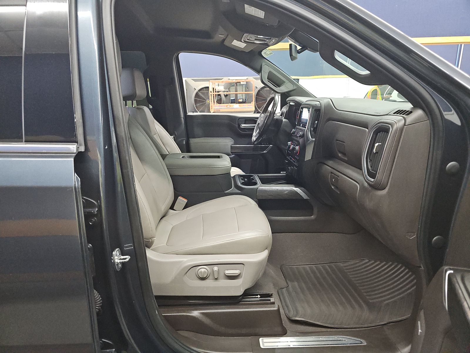 2019 Chevrolet Silverado 1500 LTZ AWD