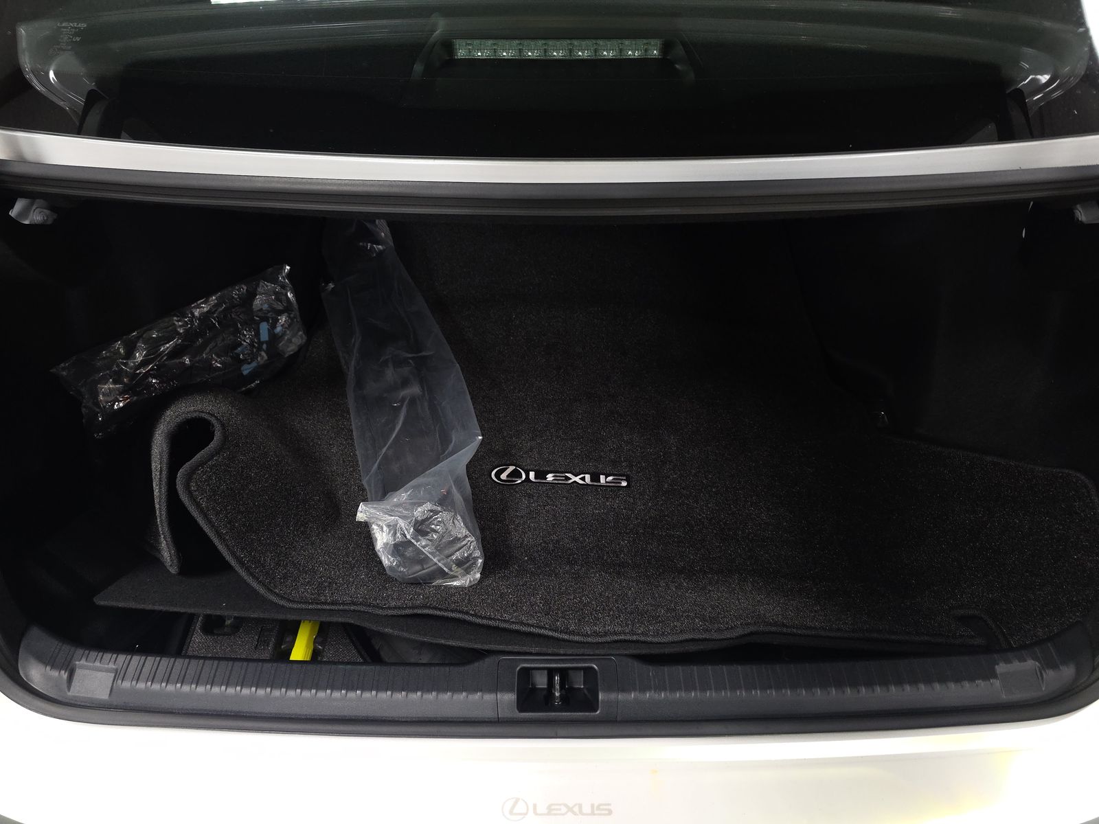 2024 Lexus IS IS 300 RWD