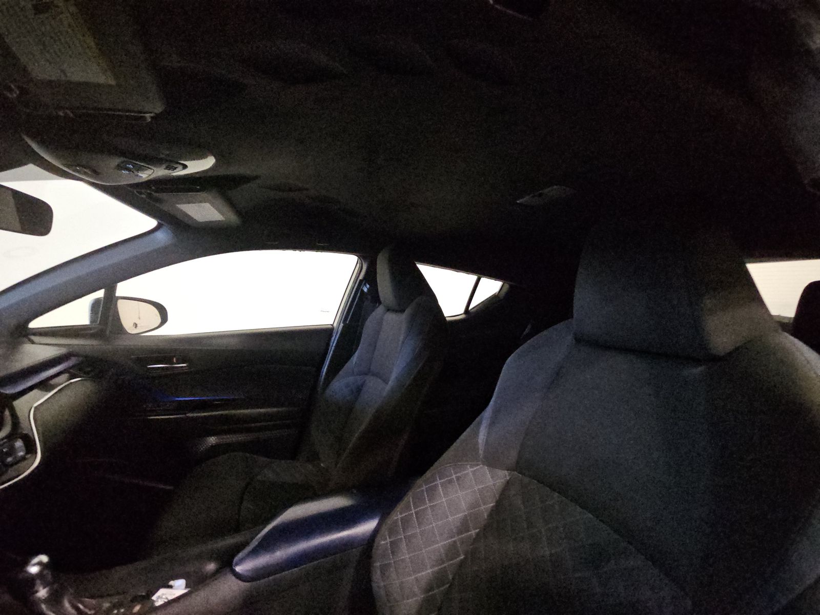 2020 Toyota C-HR XLE FWD