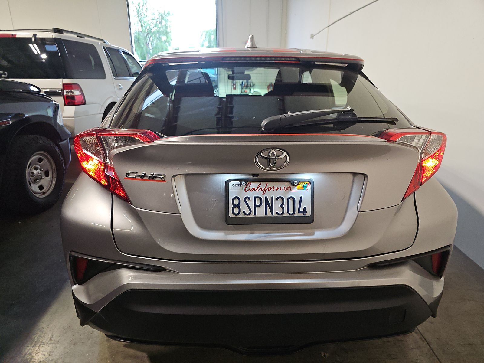 2020 Toyota C-HR XLE FWD