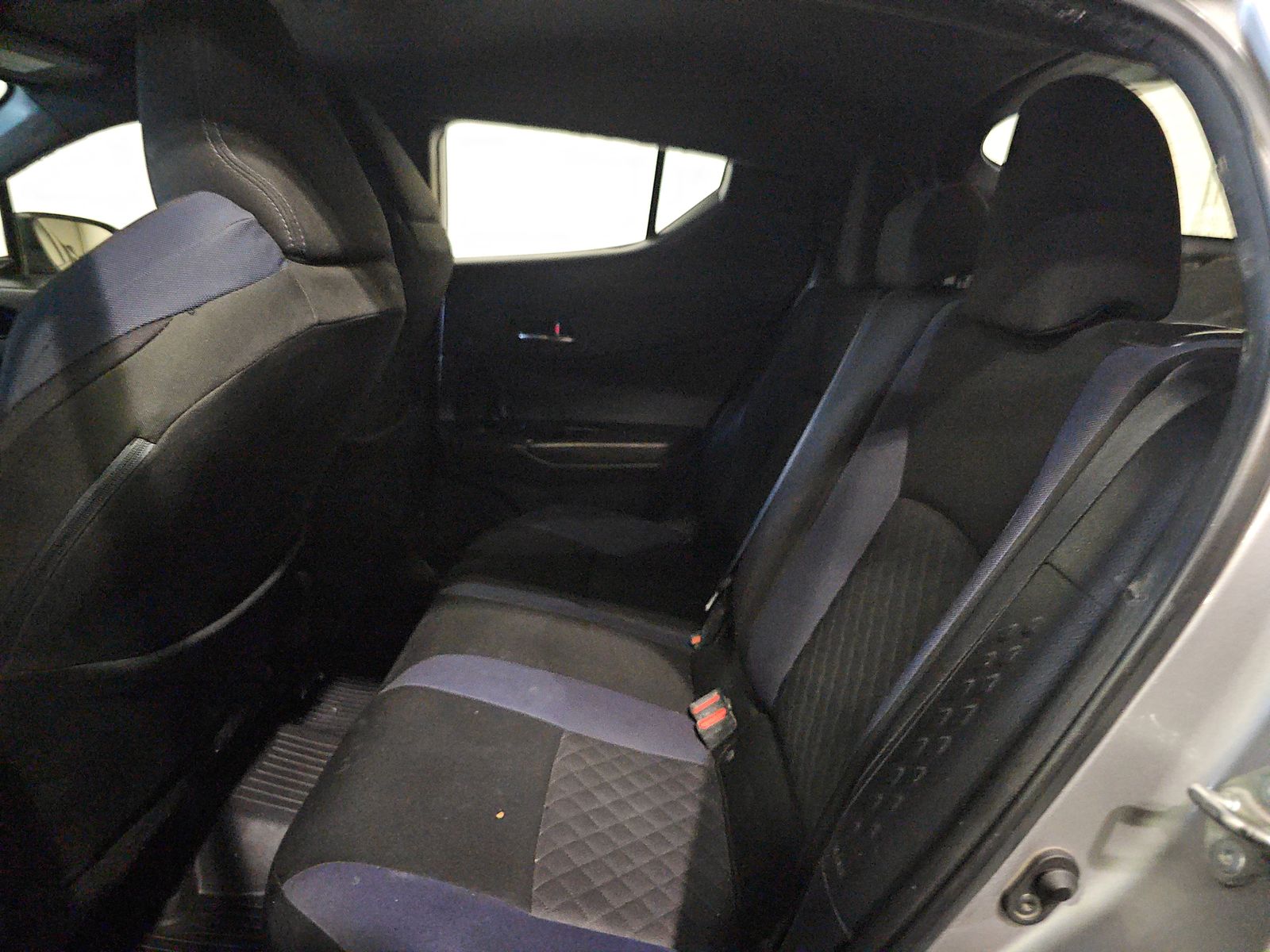 2020 Toyota C-HR XLE FWD