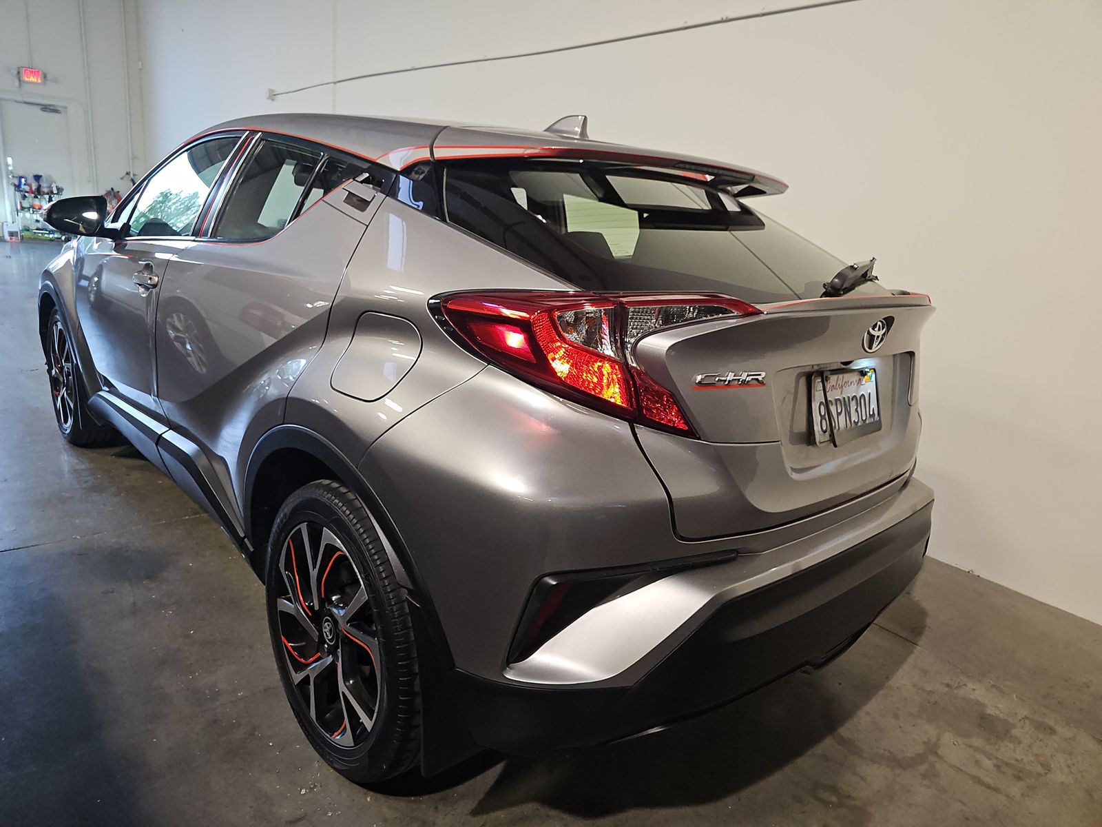 2020 Toyota C-HR XLE FWD