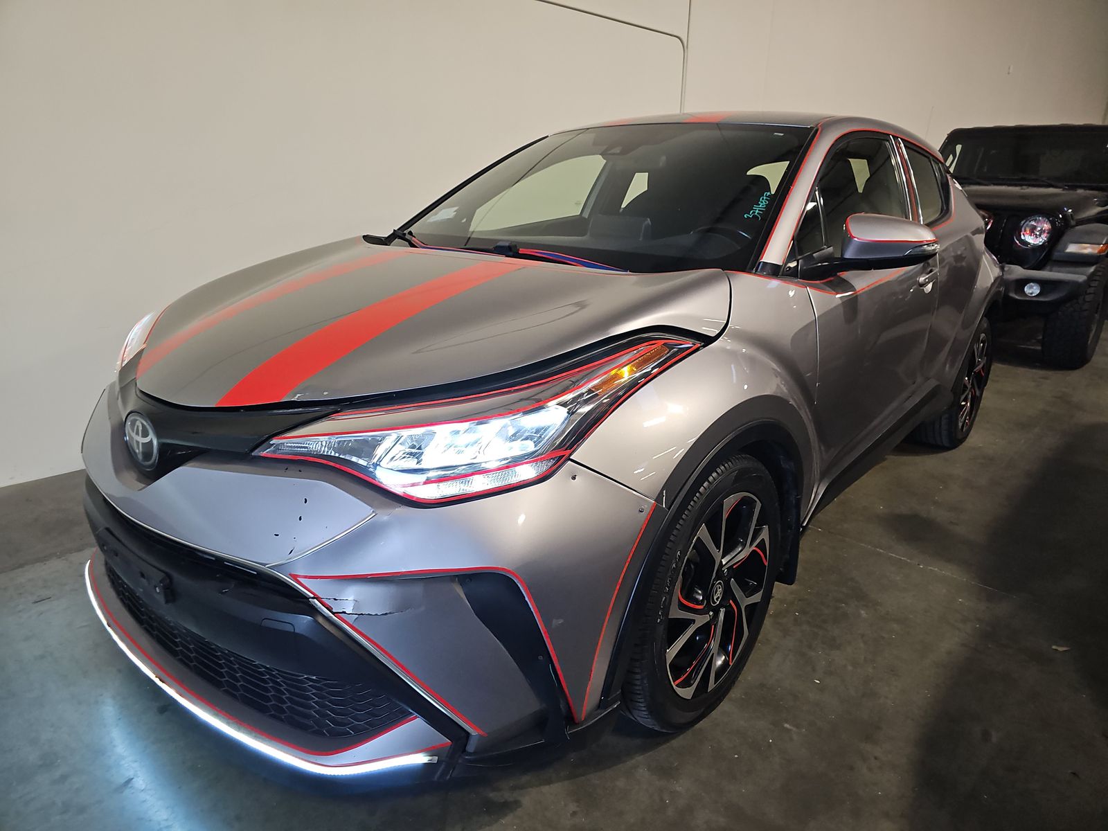 2020 Toyota C-HR XLE FWD