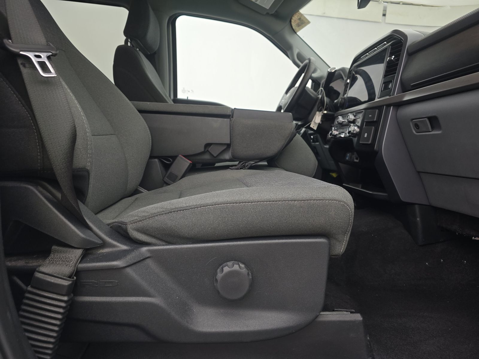 2024 Ford F-150 XLT AWD