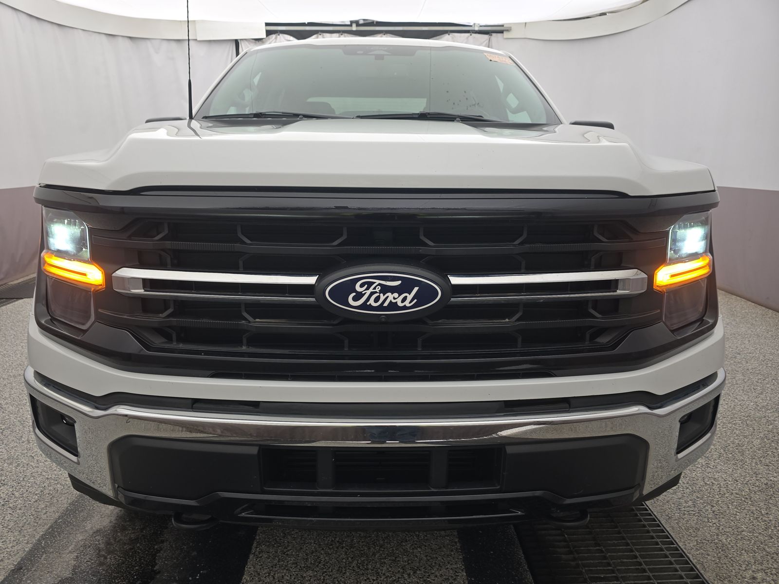 2024 Ford F-150 XLT AWD
