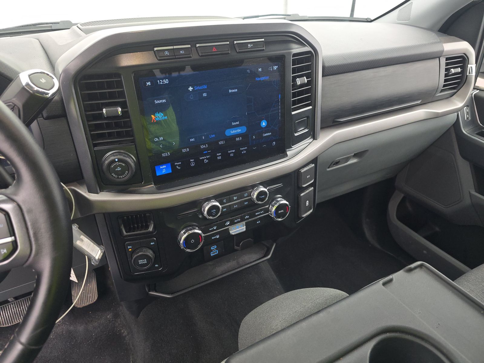 2024 Ford F-150 XLT AWD