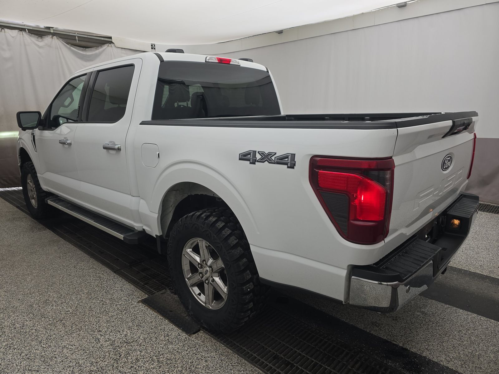 2024 Ford F-150 XLT AWD