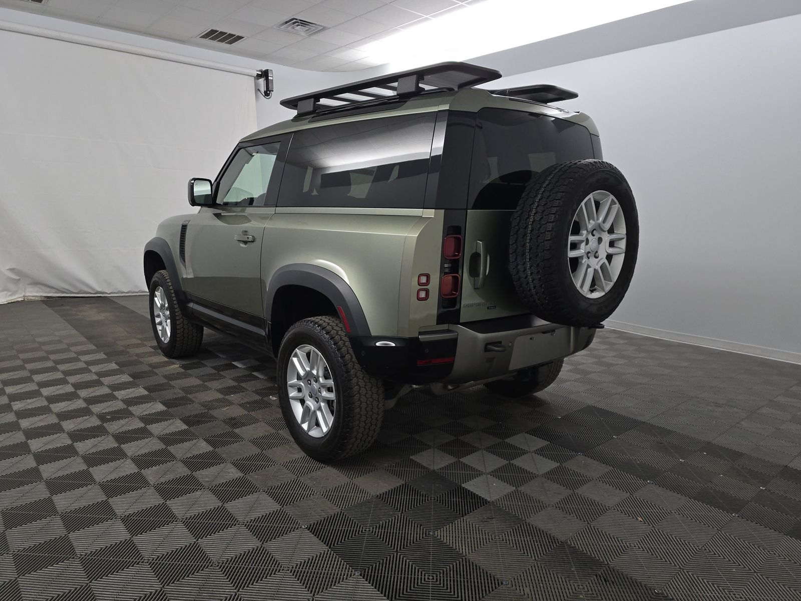 2022 Land Rover Defender 90 X-Dynamic S AWD