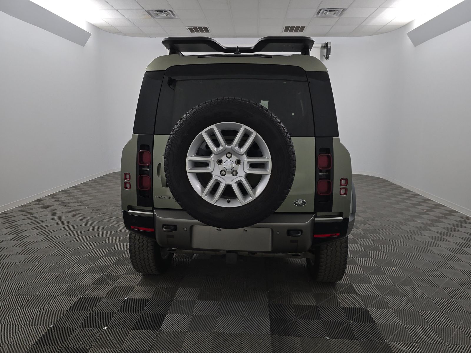 2022 Land Rover Defender 90 X-Dynamic S AWD