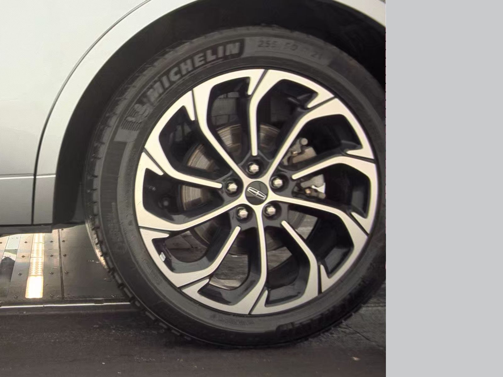 2024 Lincoln Nautilus Reserve AWD