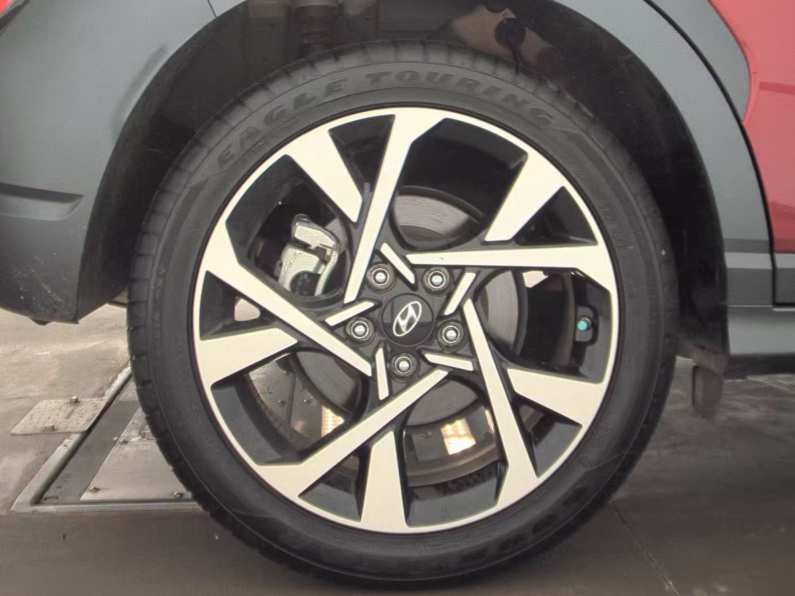 2023 Hyundai Kona Limited AWD