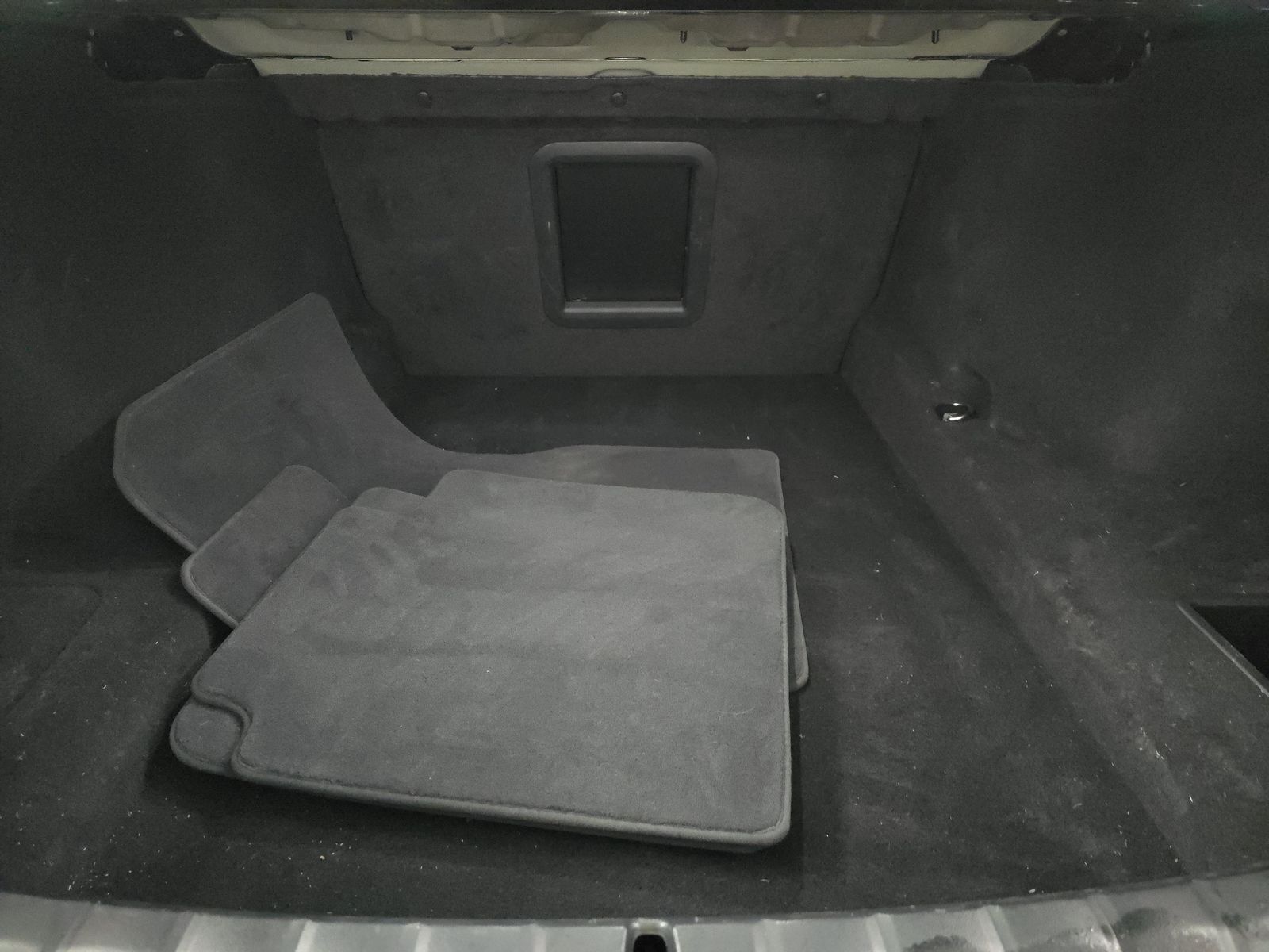 2024 BMW 7 Series 740i RWD