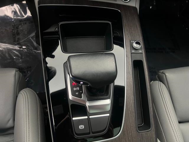 2022 Audi Q5 S line Premium AWD