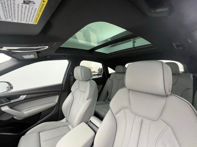 2022 Audi Q5 S line Premium AWD