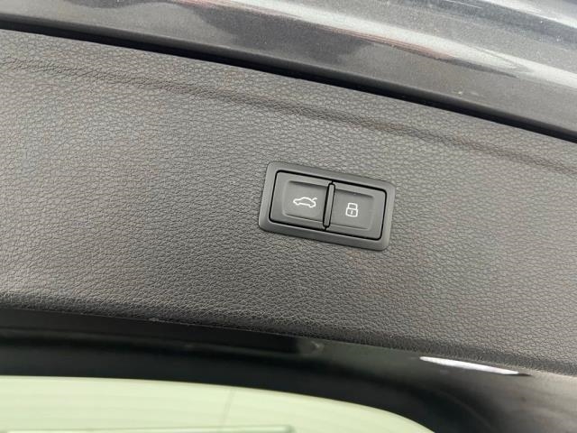 2022 Audi Q5 S line Premium AWD