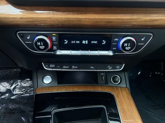 2022 Audi Q5 S line Premium AWD