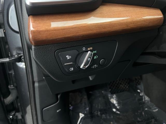 2022 Audi Q5 S line Premium AWD