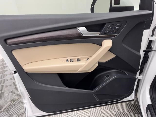 2022 Audi Q5 S line Premium AWD