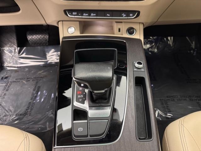 2022 Audi Q5 S line Premium AWD