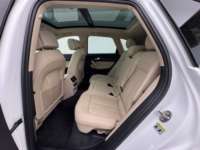 2022 Audi Q5 S line Premium AWD