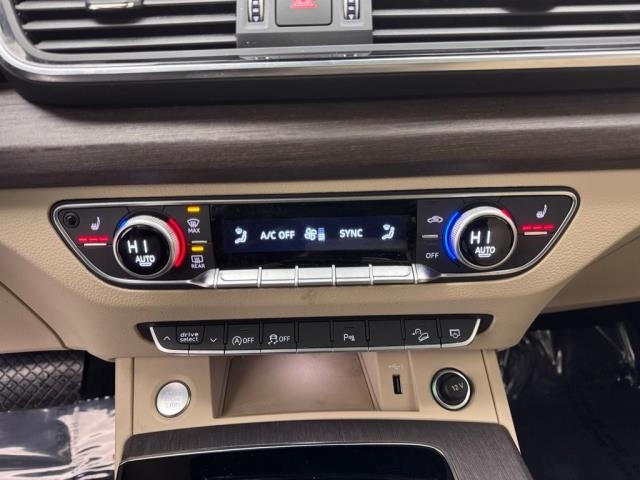 2022 Audi Q5 S line Premium AWD