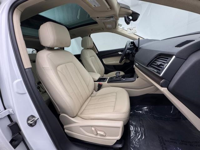 2022 Audi Q5 S line Premium AWD