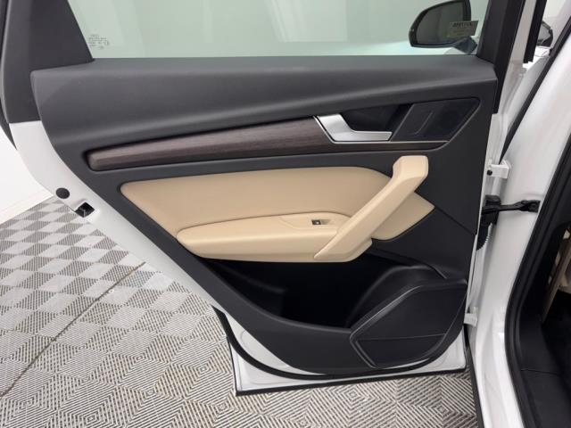 2022 Audi Q5 S line Premium AWD