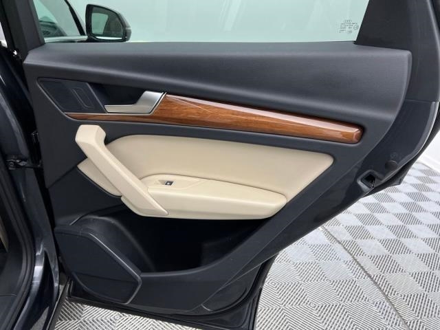 2022 Audi Q5 S line Premium AWD