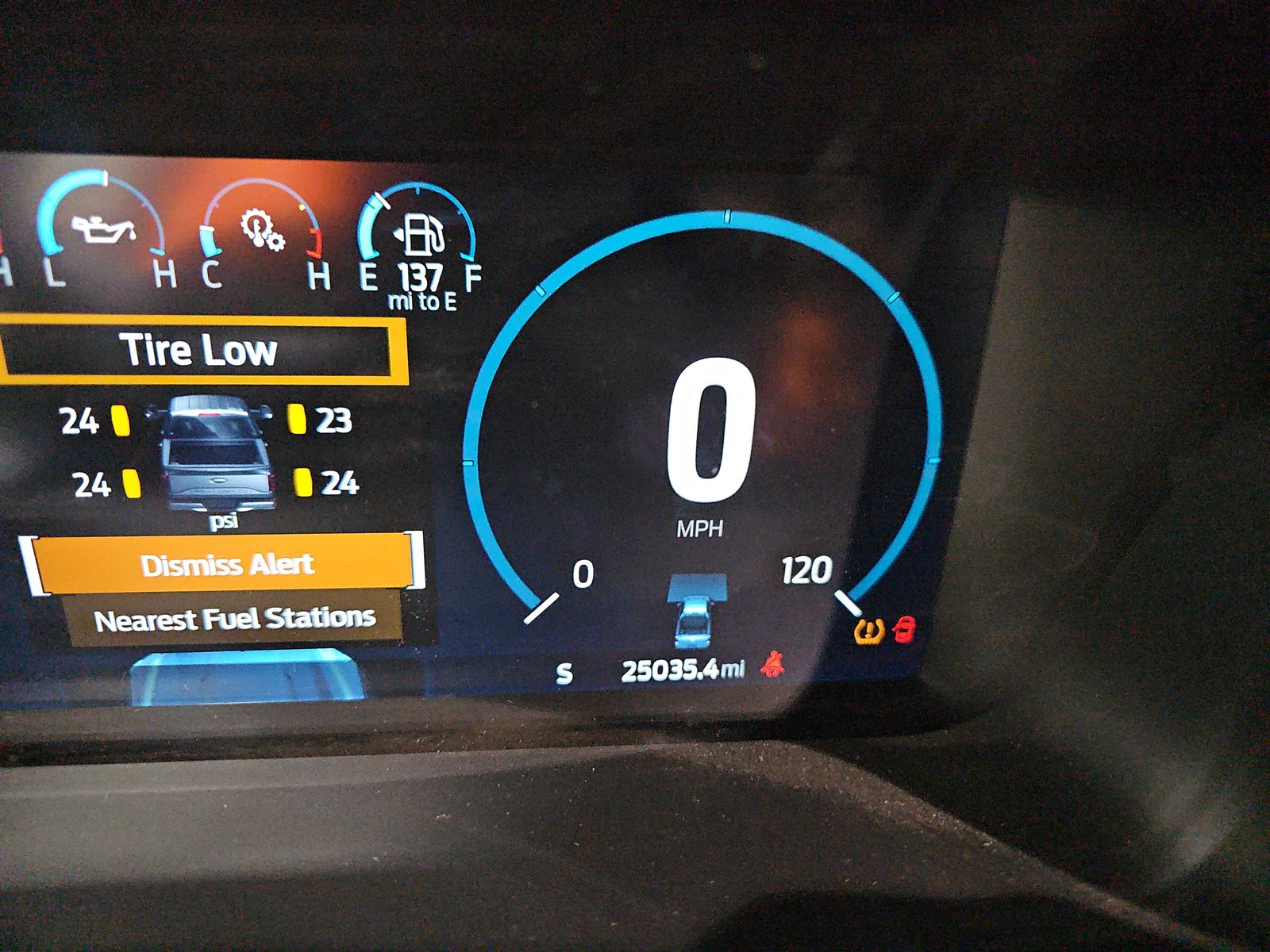 2023 Ford F-150 Lariat AWD