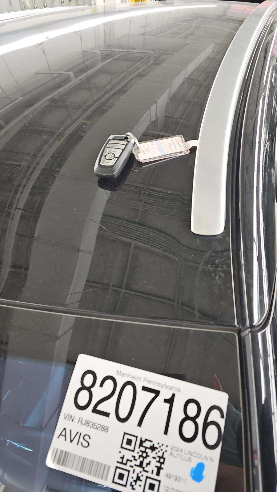 2024 Lincoln Nautilus Reserve AWD