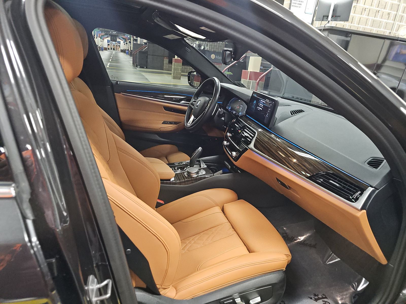 2023 BMW 5 Series 530e xDrive AWD