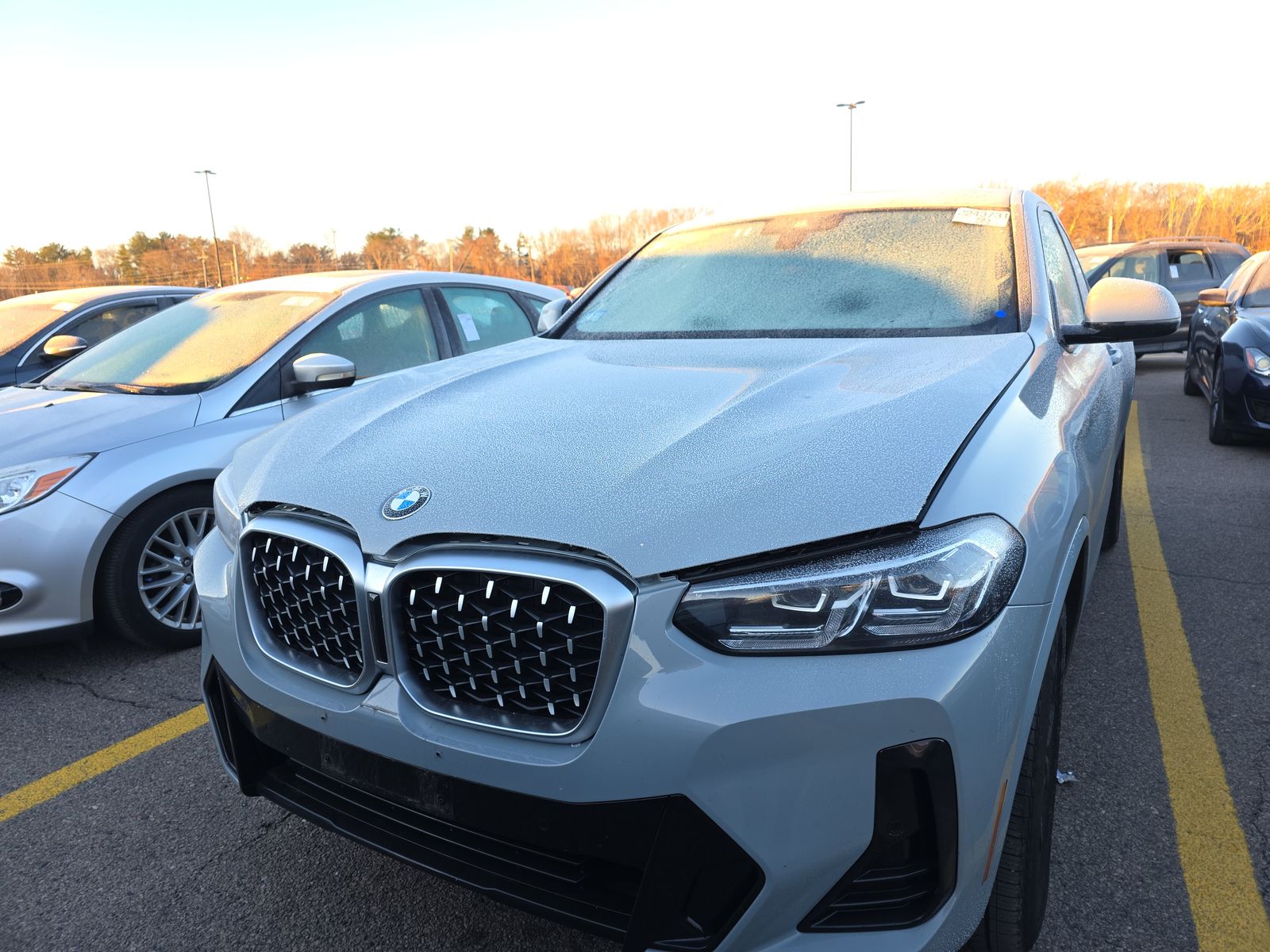 2025 BMW X4 xDrive30i AWD