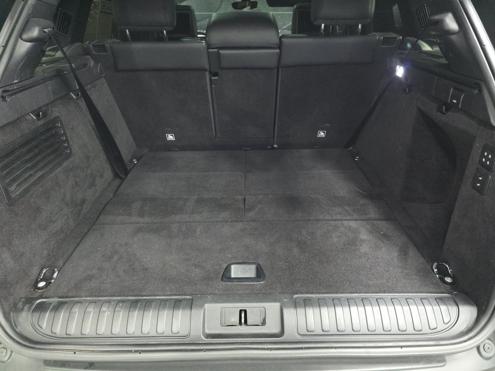 2022 Land Rover Range Rover Sport HSE Silver Edition AWD