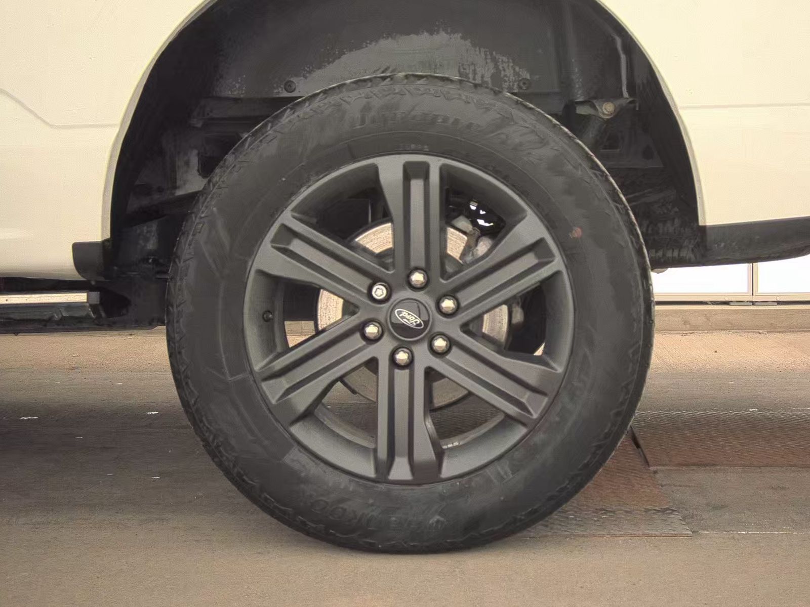 2023 Ford F-150 Hybrid Lariat AWD