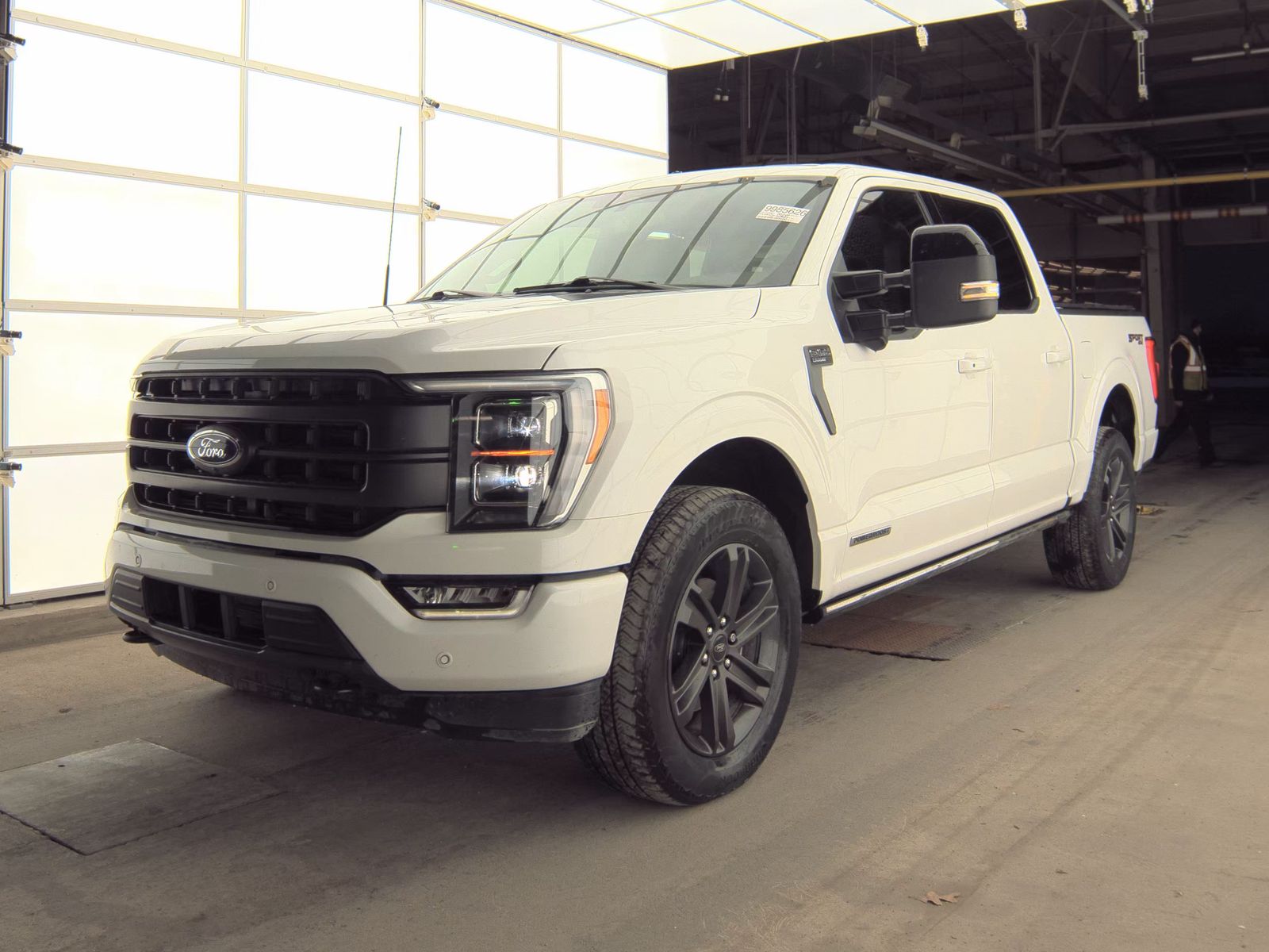 2023 Ford F-150 Hybrid Lariat AWD
