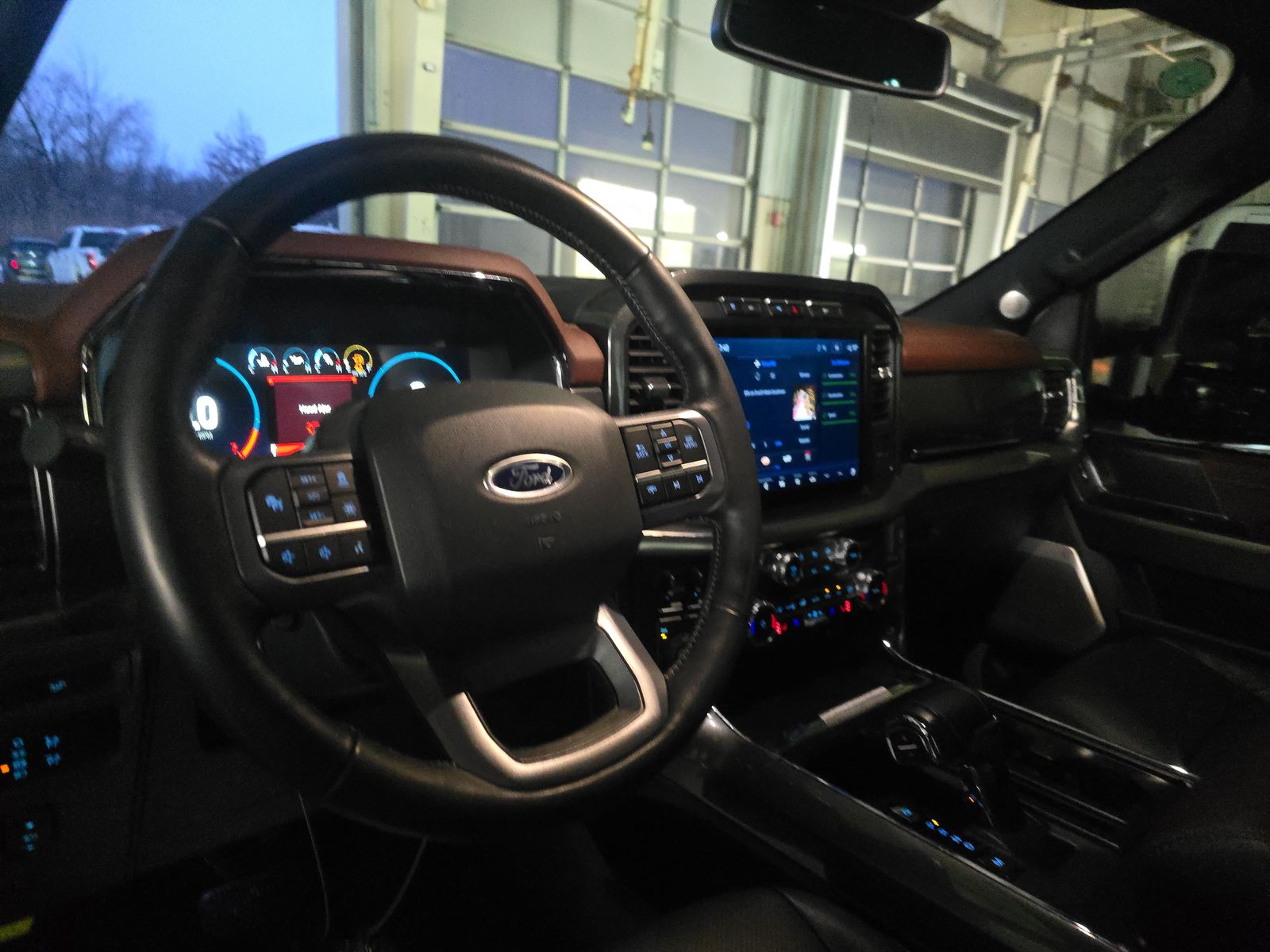 2023 Ford F-150 Hybrid Lariat AWD