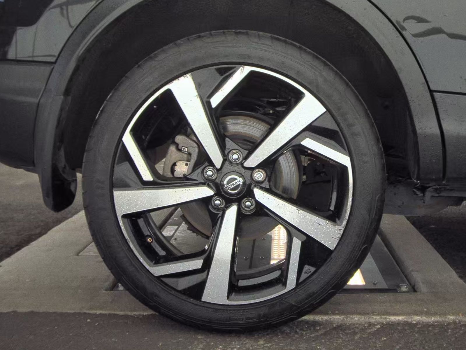 2021 Nissan Rogue Sport SL AWD