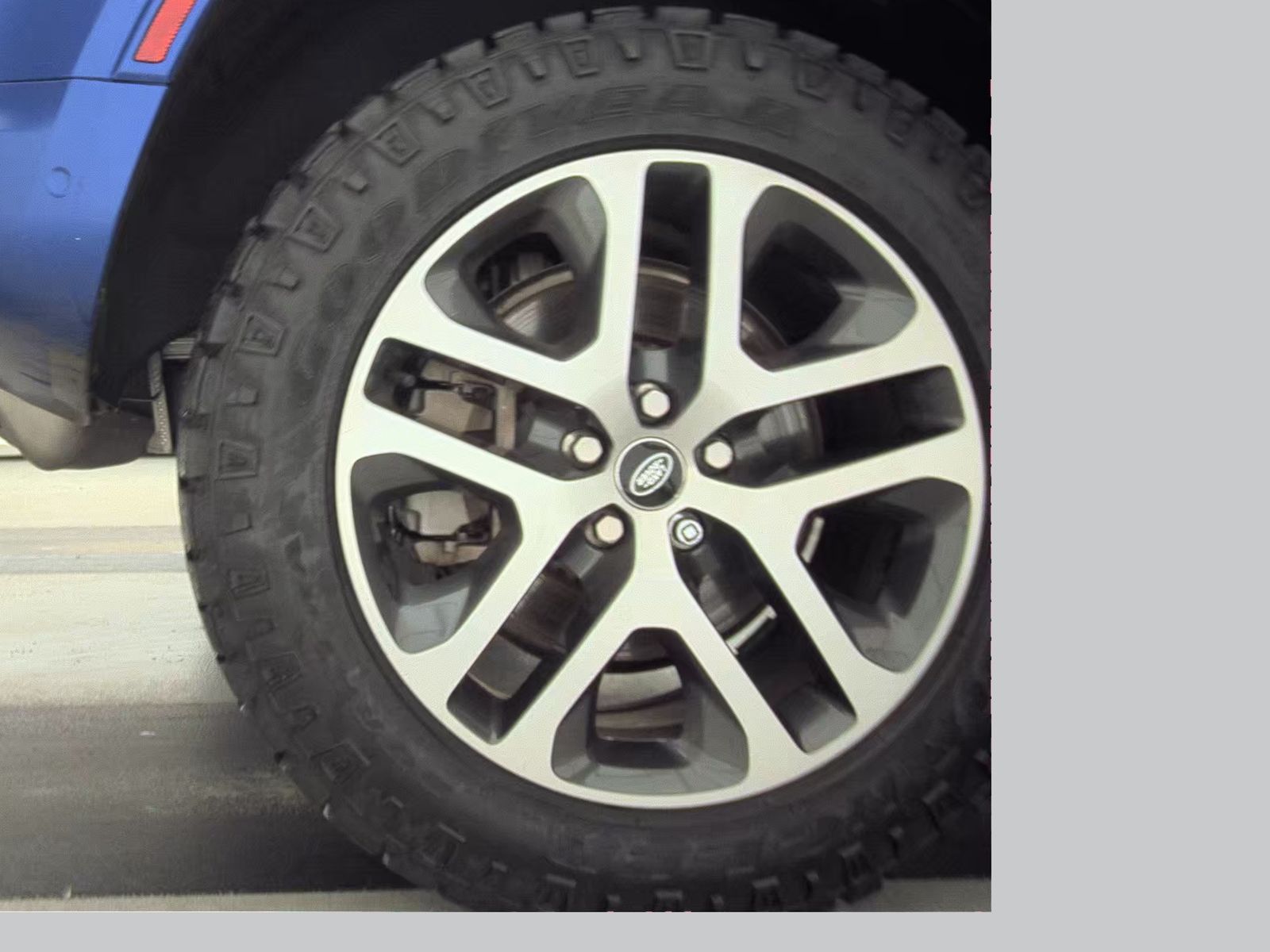 2022 Land Rover Defender 110 XS Edition AWD